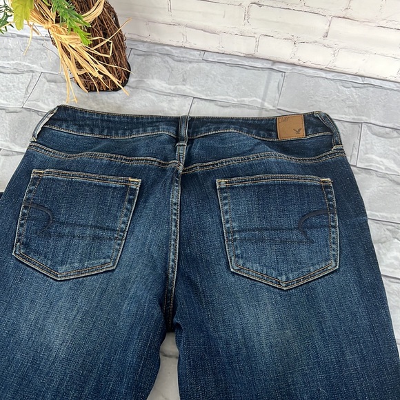 American Eagle STRETCH Slouchy whisk Jeans size 6 - Picture 3 of 7